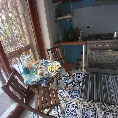 Bed & Breakfast Casa Del Capitano 3*