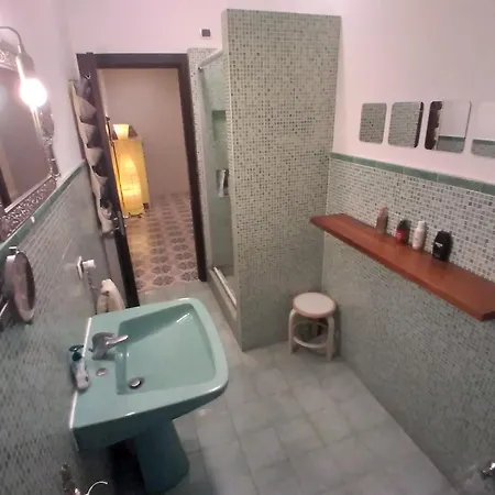 לינה וארוחת בוקר Casa Del Capitano 3*